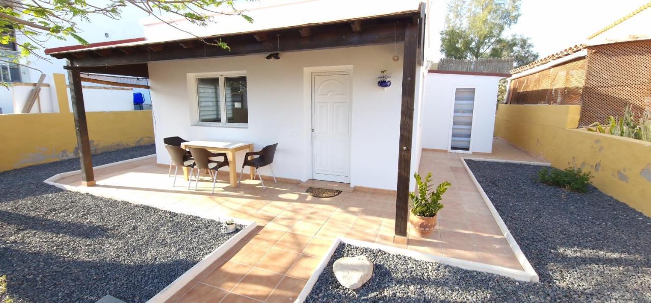 Вилла Casa Geminis, Relax, Sol Y Jacuzzi Тарахалехо Экстерьер фото