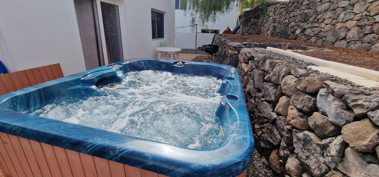 Вилла Casa Geminis, Relax, Sol Y Jacuzzi Тарахалехо Экстерьер фото