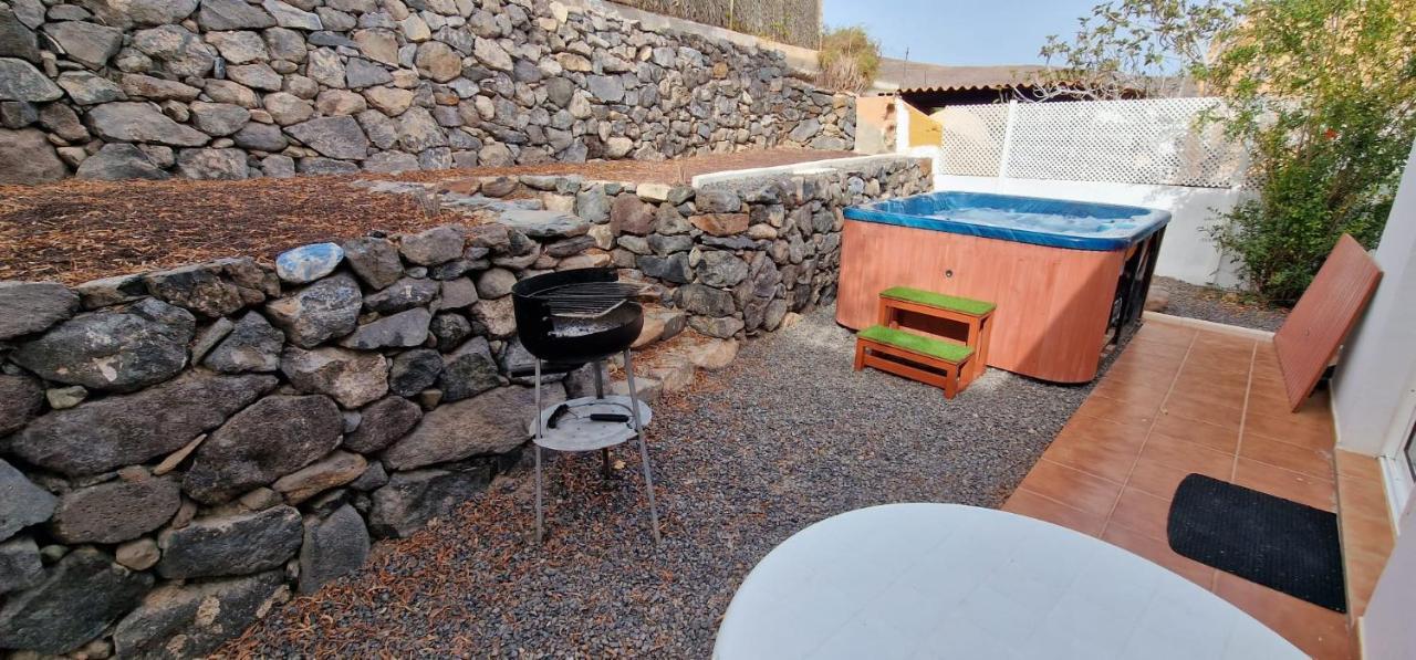 Вилла Casa Geminis, Relax, Sol Y Jacuzzi Тарахалехо Экстерьер фото